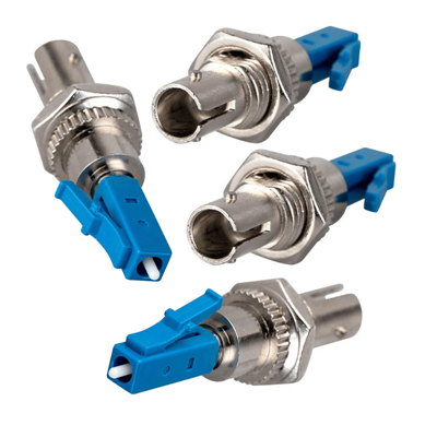 Adaptor cablu fibră optică LC la ST